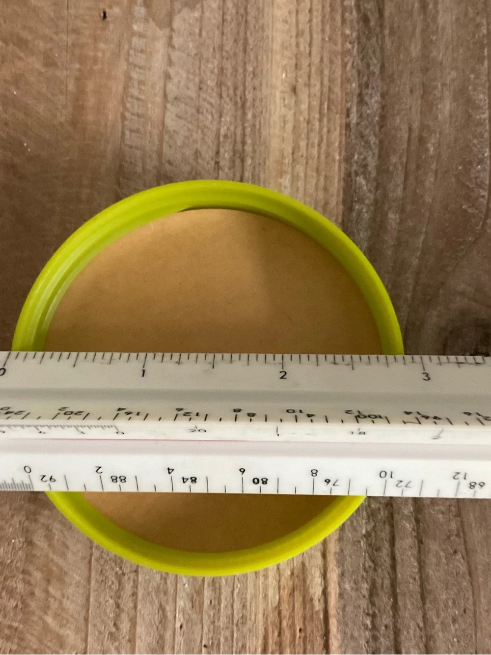 BULK Qty 100 NEW Plastic Mason Jar Lids-Lined Closures Medium And Deep Skirted